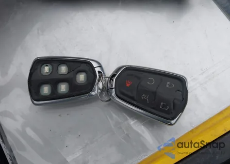 2017 Cadillac Xt5 Standard z USA, uszkodzony, nr VIN 1GYKNARS2HZ280848